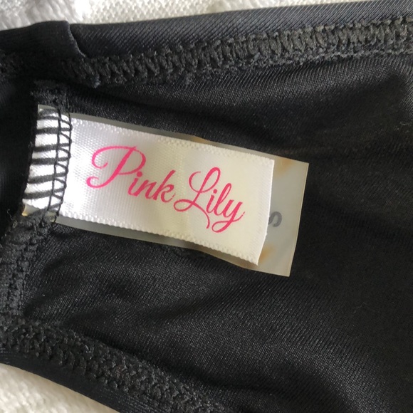 Pink Lily leopard/black belly cutout one piece - size s - Picture 6 of 6